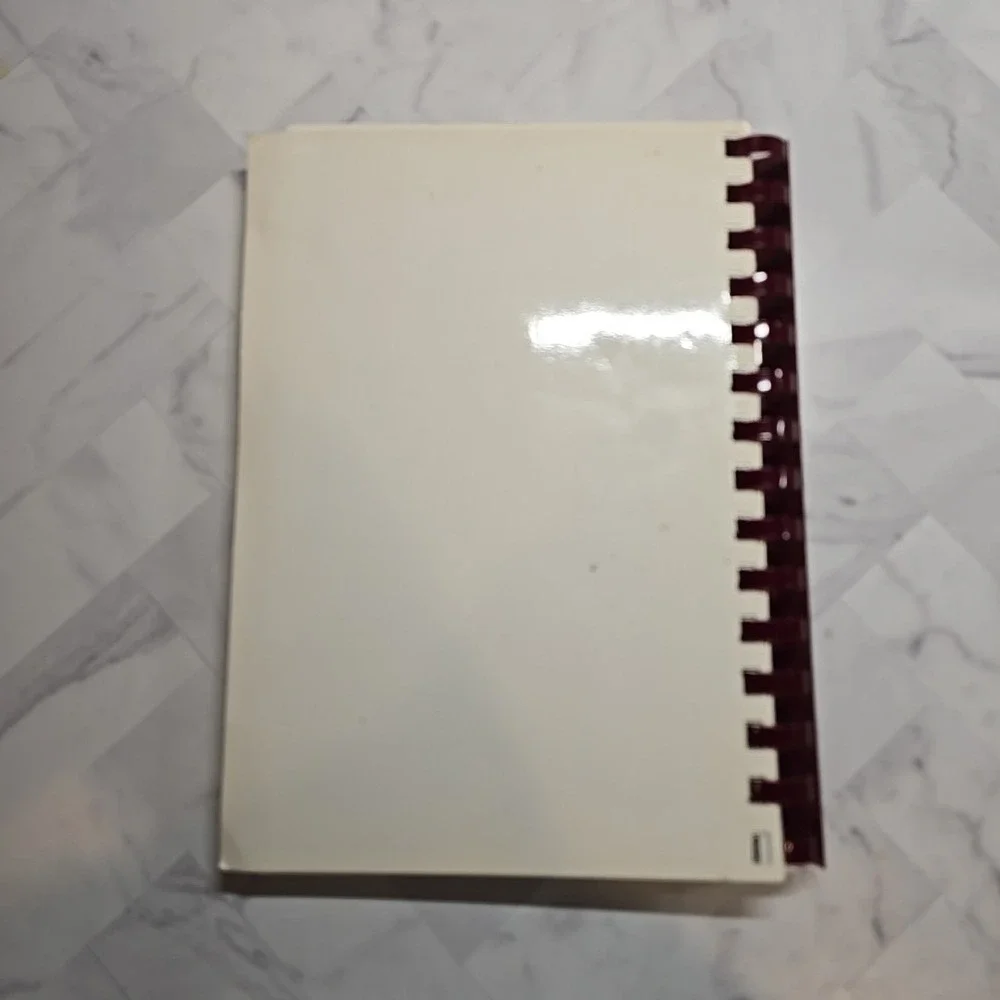 Spiral Bound Cookbook - The Cutting Edge - Fairview University Medical Center MN